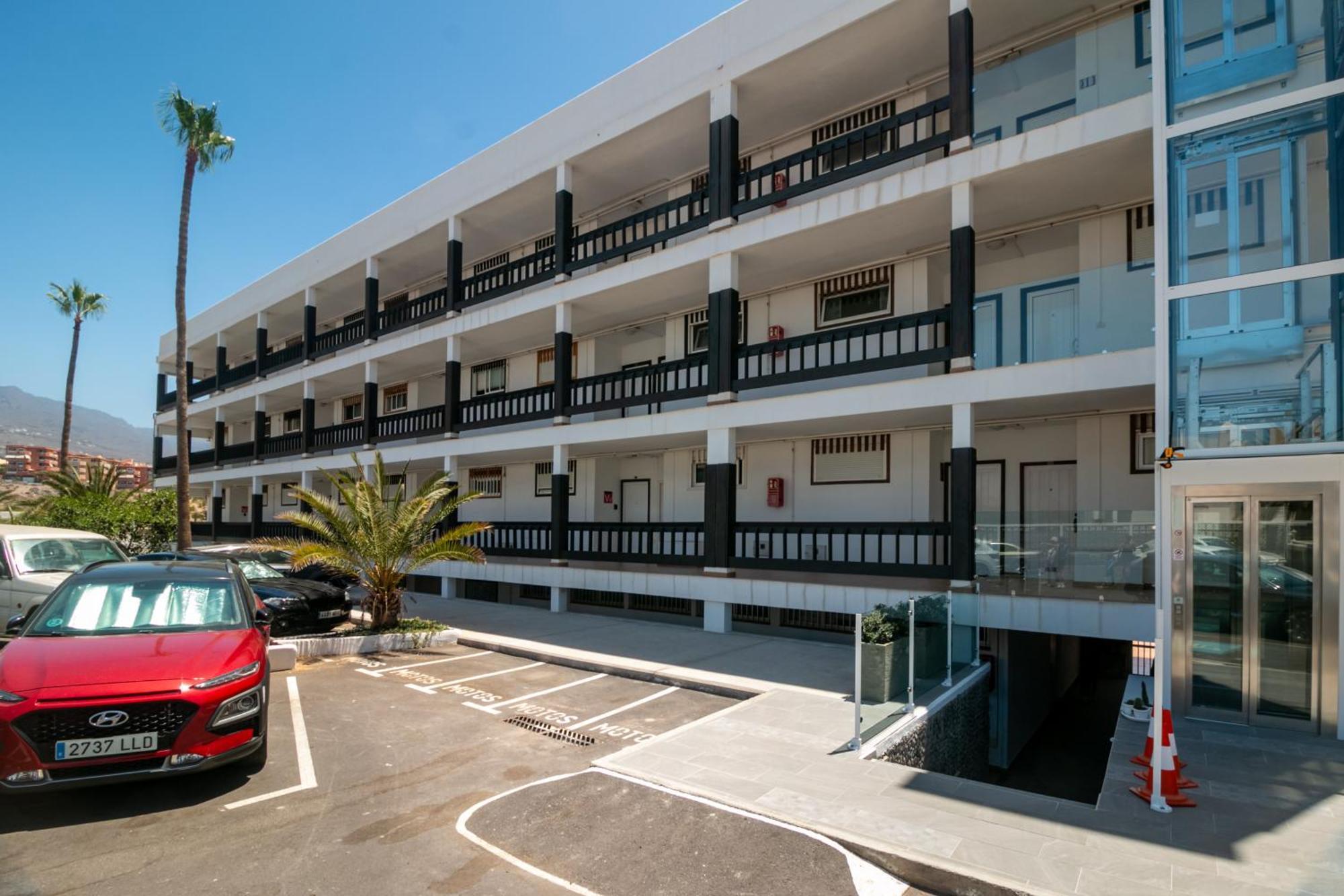 Blue Horizon Apartment Callao Salvaje Exterior photo
